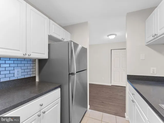 $269,900 | 706 The Woods, Cherry Hill, NJ 08003