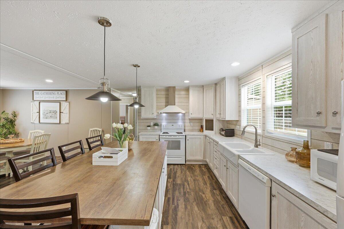 3033 Princess Pond Road Summerton, SC 29148 - Photo 15 of 33 27-IMG_026