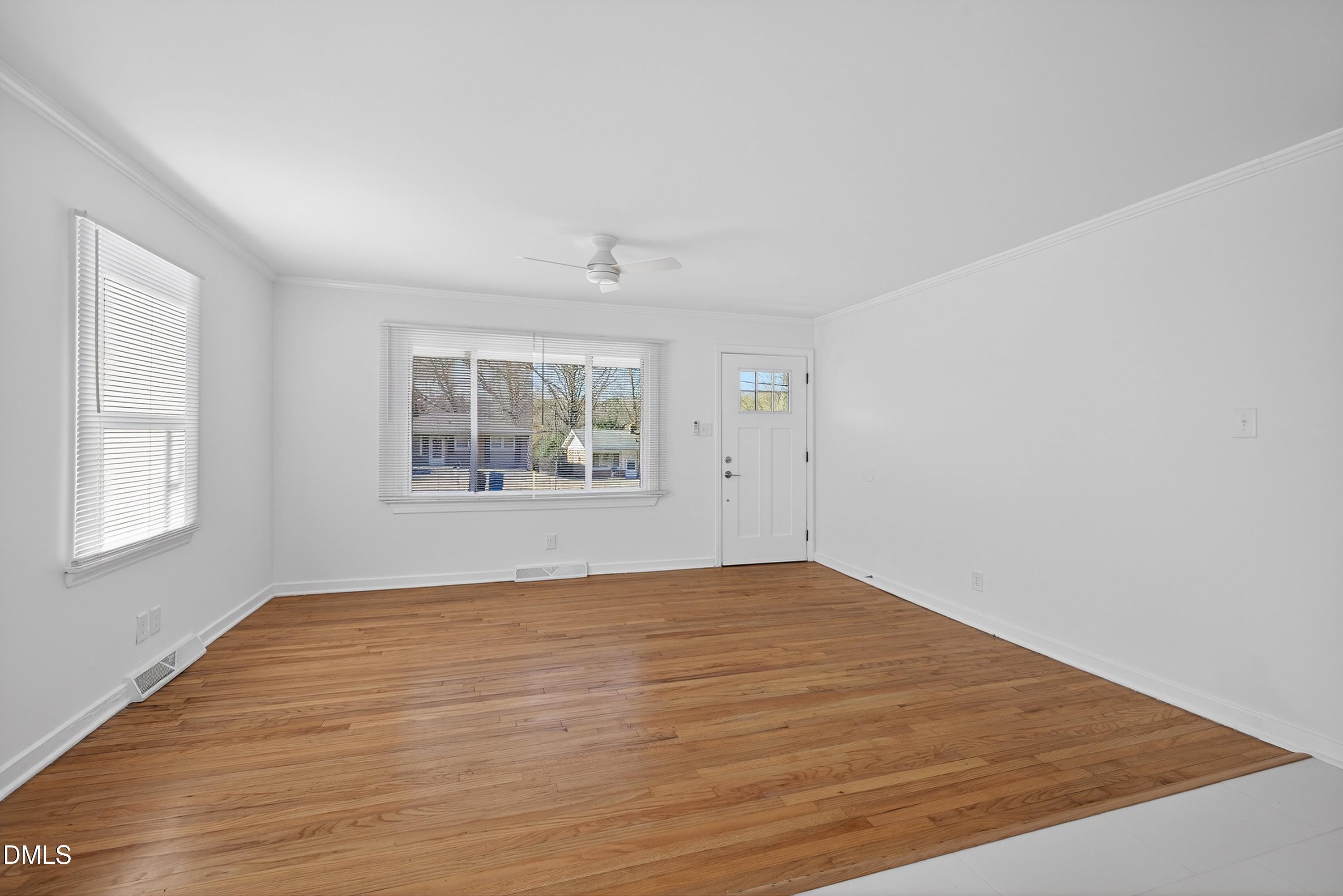 302 Normandy Street Durham, NC 27707 - Photo 8 of 37 Scene-9