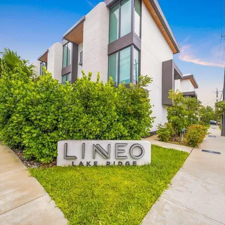 $7,300 | 1058 North Victoria Park Road, Fort Lauderdale, FL 33304