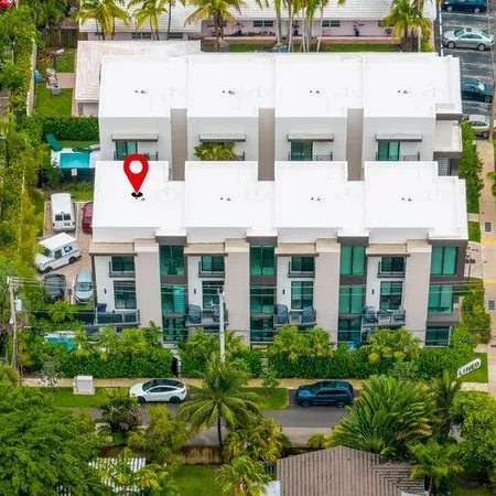 $7,300 | 1058 North Victoria Park Road, Fort Lauderdale, FL 33304