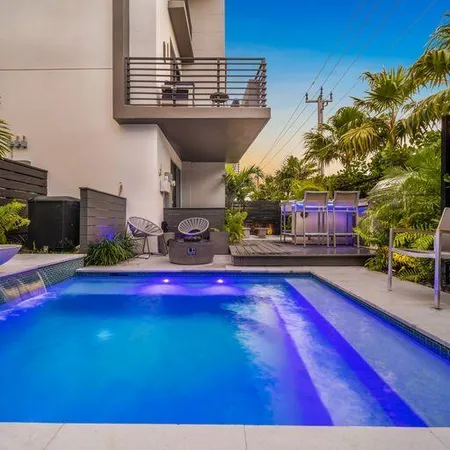 $7,300 | 1058 North Victoria Park Road, Fort Lauderdale, FL 33304