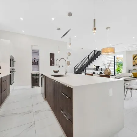 $7,300 | 1058 North Victoria Park Road, Fort Lauderdale, FL 33304