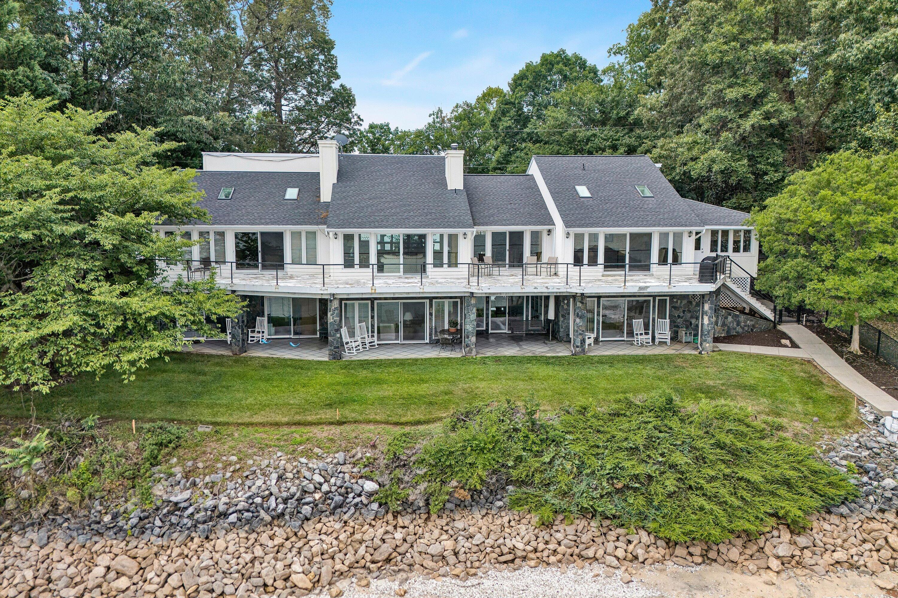 2455 Merriman Way Road Moneta, VA 24121 - Photo 3 of 83 06-DJI_20260708131507_0133