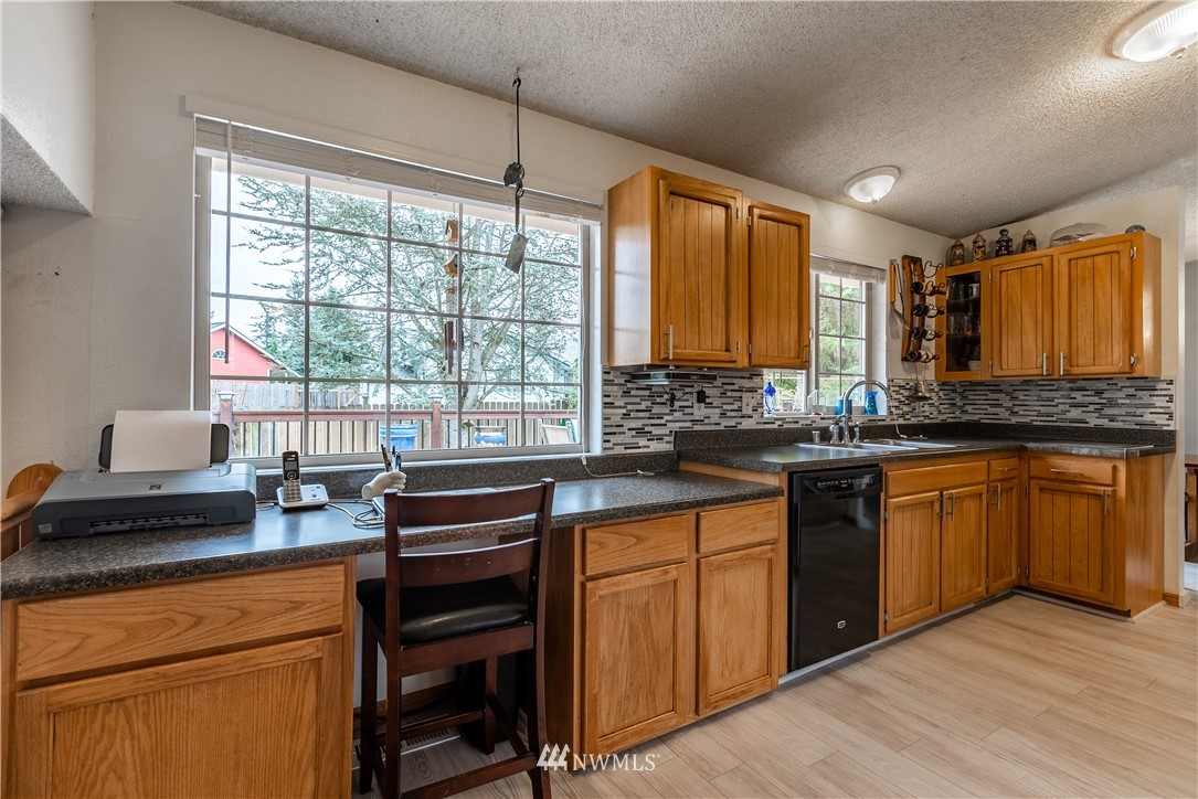3748 Magrath Road Bellingham, WA 98226 - Photo 14 of 33 Gallery Image 14
