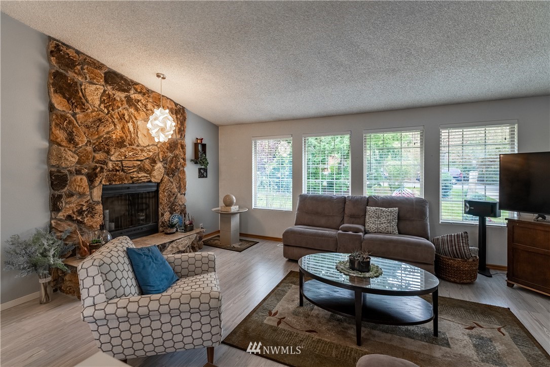3748 Magrath Road Bellingham, WA 98226 - Photo 8 of 33 Gallery Image 8