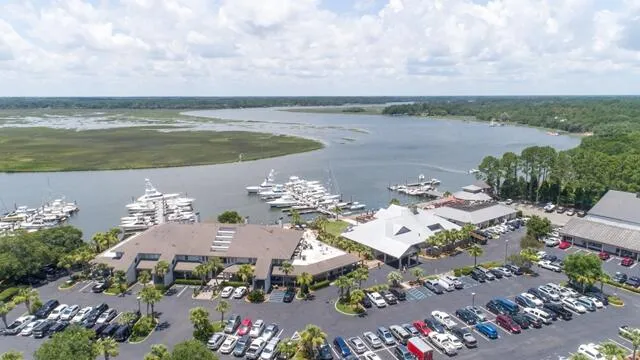 $3,900 | 1948 Marsh Oak Lane, Johns Island, SC 29455