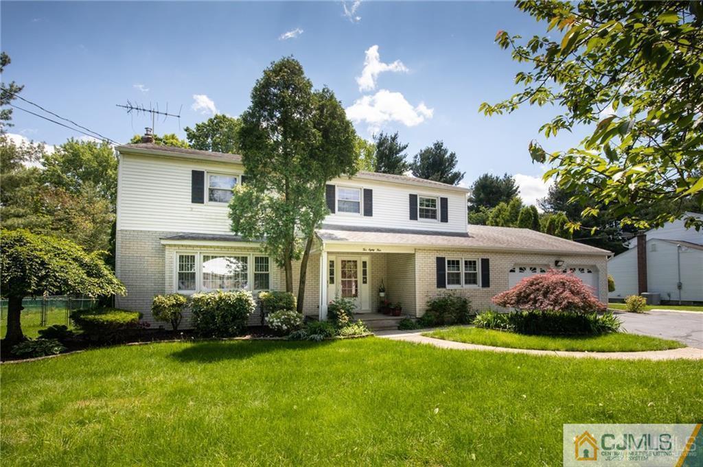 284 Dunhams Corner Road East Brunswick, NJ 08816 - Photo 1 of 23 Gallery Image 1