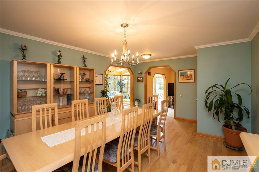 284 Dunhams Corner Road East Brunswick, NJ 08816 - Photo 11 of 23 Gallery Image 11