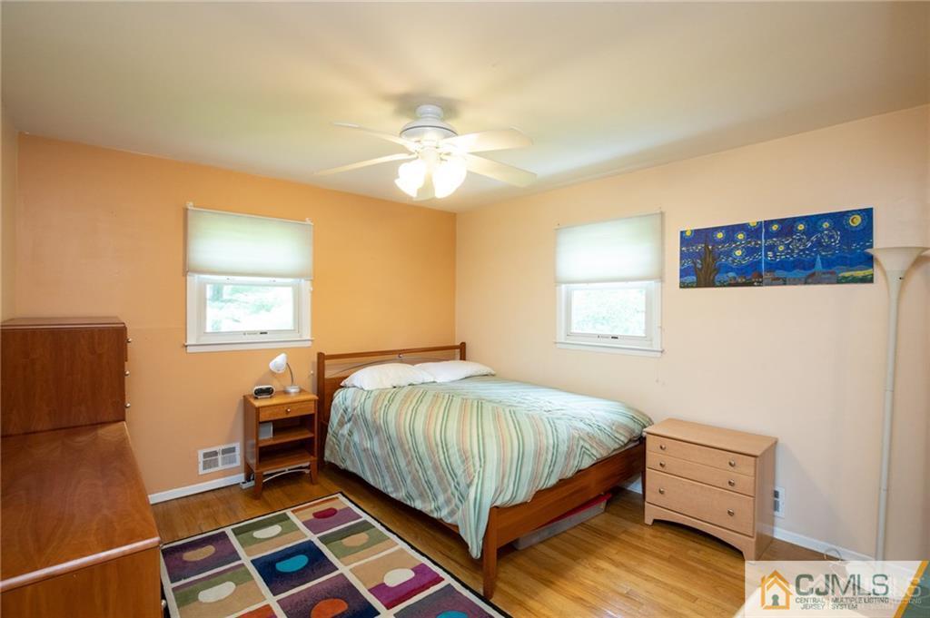 284 Dunhams Corner Road East Brunswick, NJ 08816 - Photo 14 of 23 Gallery Image 14
