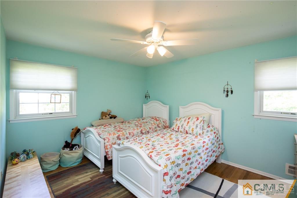 284 Dunhams Corner Road East Brunswick, NJ 08816 - Photo 15 of 23 Gallery Image 15