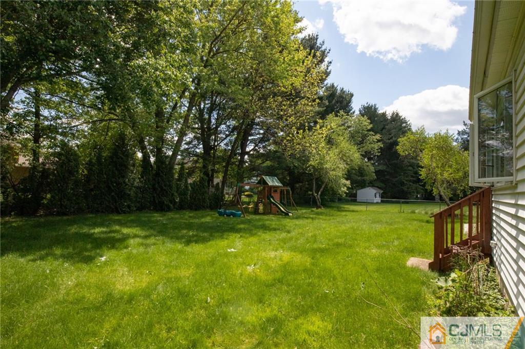 284 Dunhams Corner Road East Brunswick, NJ 08816 - Photo 23 of 23 Gallery Image 23