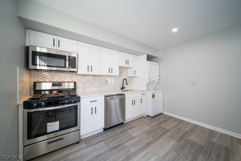 100 Westside Avenue, Unit 2 Bergenfield, NJ 07621 - Photo 3 of 14