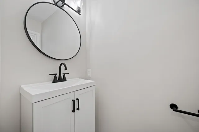 $519,900 | 7216 North Mohawk Avenue, Glendale, WI 53217