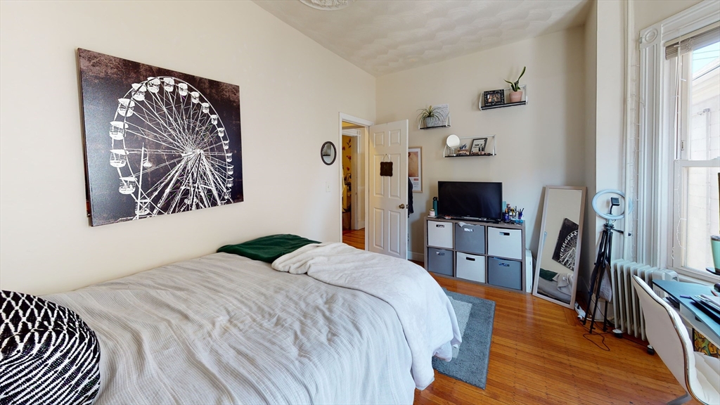 27 Falcon Street, Unit 2 Boston, MA 02128 - Photo 7 of 12