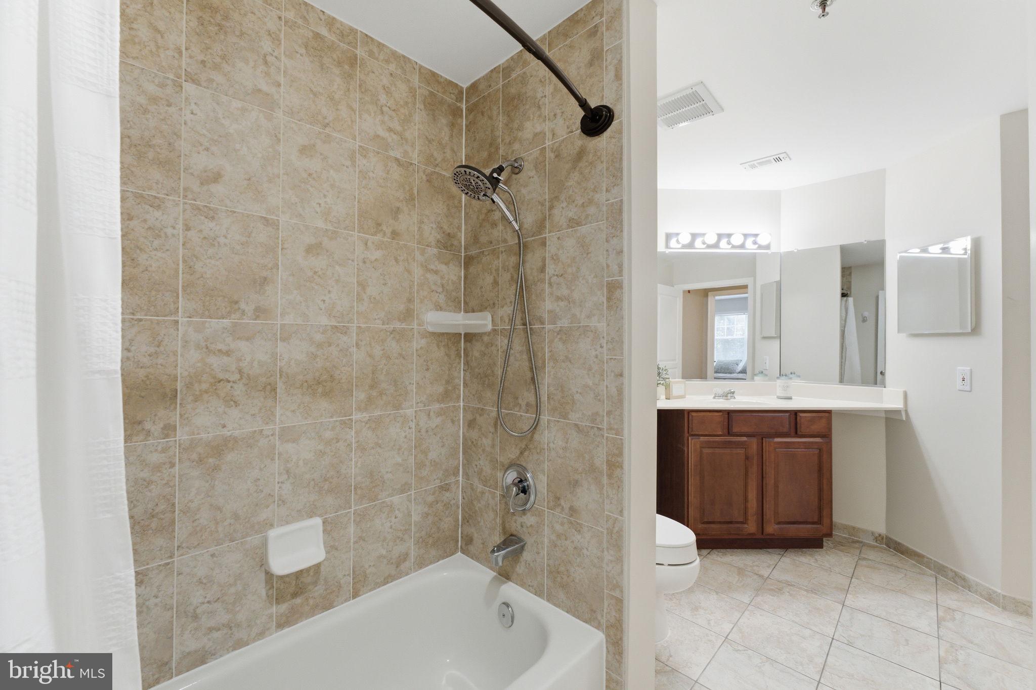 5565 Seminary Road, Unit 313 Falls Church, VA 22041 - Photo 42 of 64 Gallery Image 42