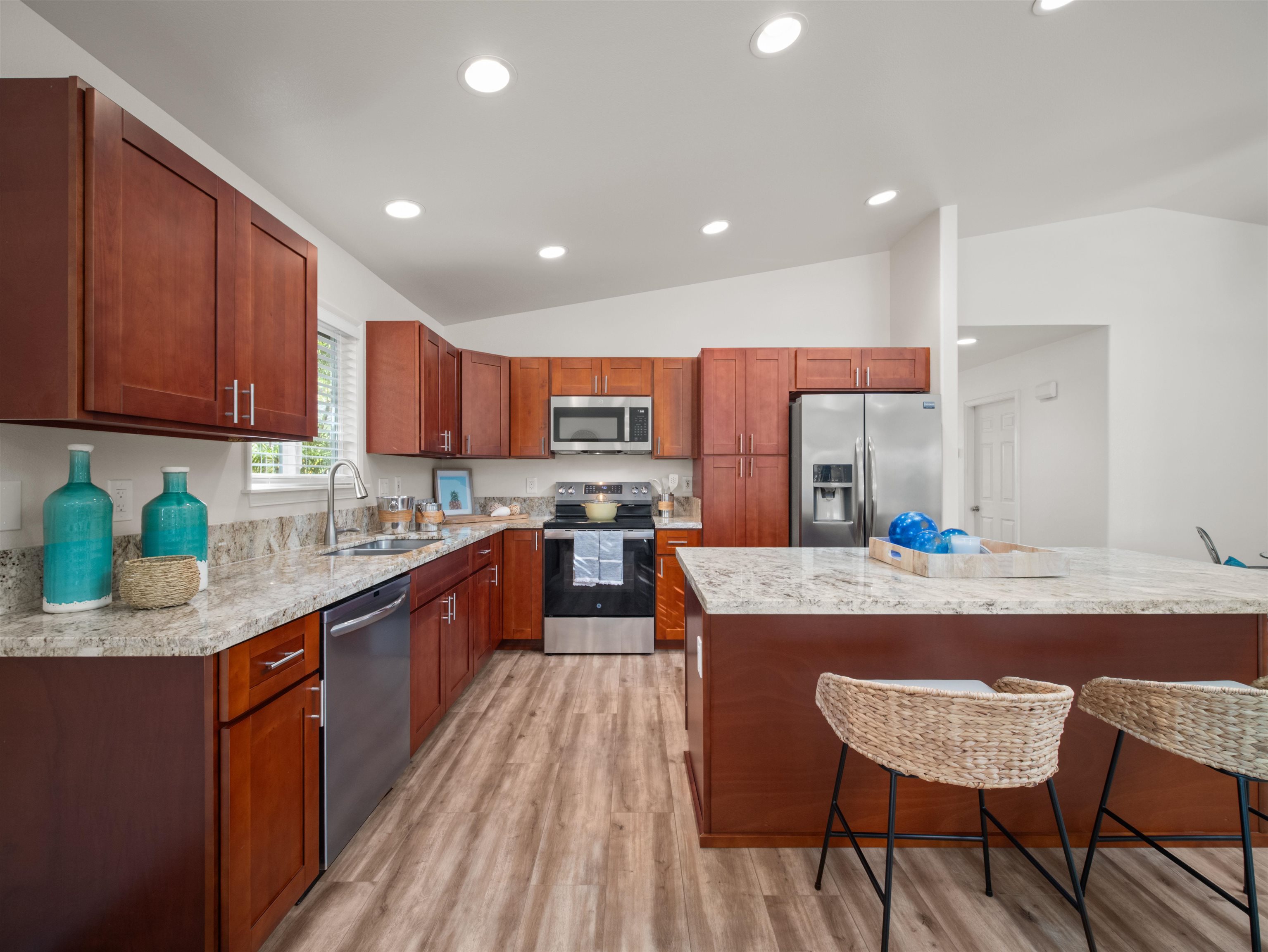 44 Polale Street Kihei, HI 96753 - Photo 2 of 28