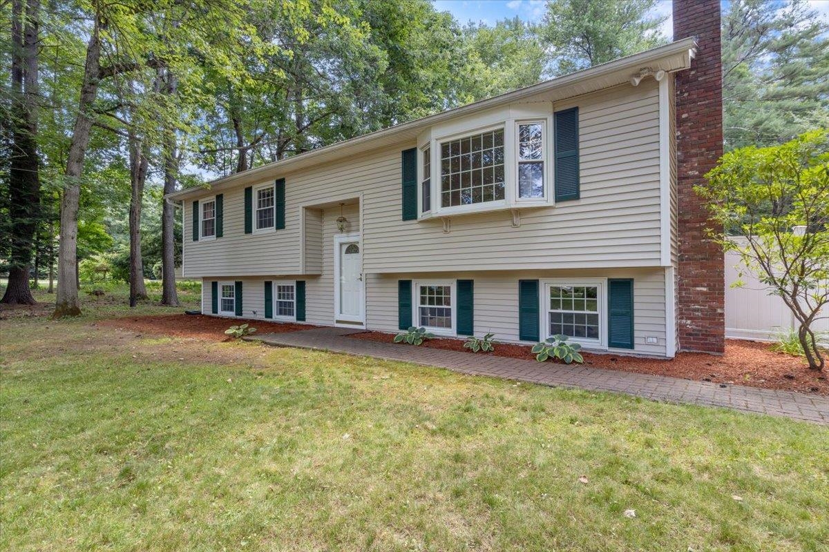 13 Brook Road Litchfield, NH 03052 - Photo 2 of 39 Gallery Image 2