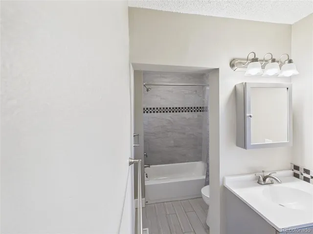 $1,400 | 404 South Race Street, Fountain, CO 80817