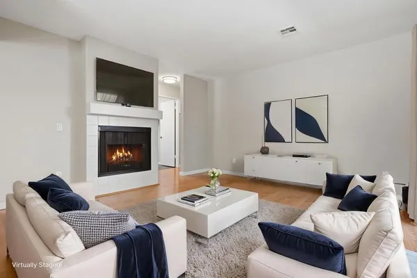 $540,000 | 10331 Azuaga Street, Unit 231, San Diego, CA 92129