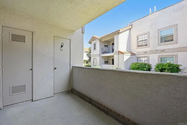 $540,000 | 10331 Azuaga Street, Unit 231, San Diego, CA 92129