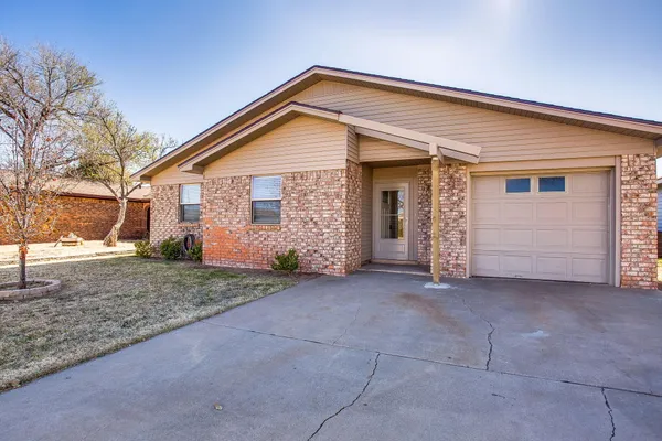 $1,350 | 6311 27th Street, Lubbock, TX 79407
