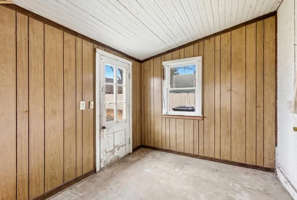 $109,900 | 116 East Florence Street, Cambria, WI 53923
