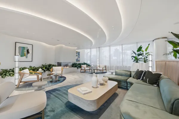 $3,500,000 | 900 North Ocean Boulevard, Unit 802, Pompano Beach, FL 33062