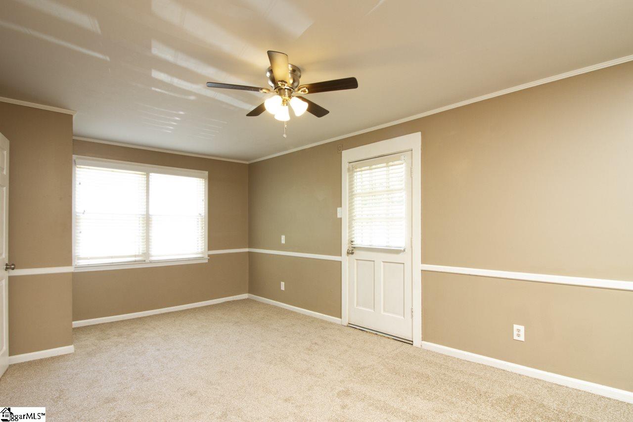 2220 Bellview Road Anderson, SC 29621 - Photo 15 of 32