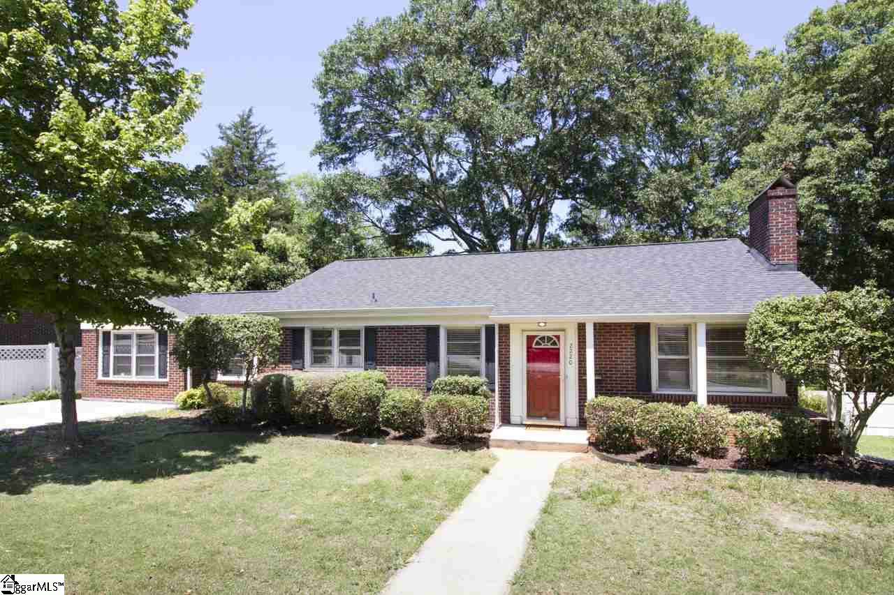 2220 Bellview Road Anderson, SC 29621 - Photo 3 of 32