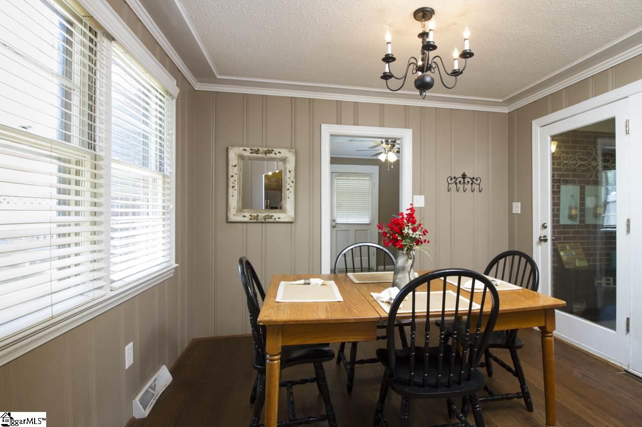 2220 Bellview Road Anderson, SC 29621 - Photo 10 of 32
