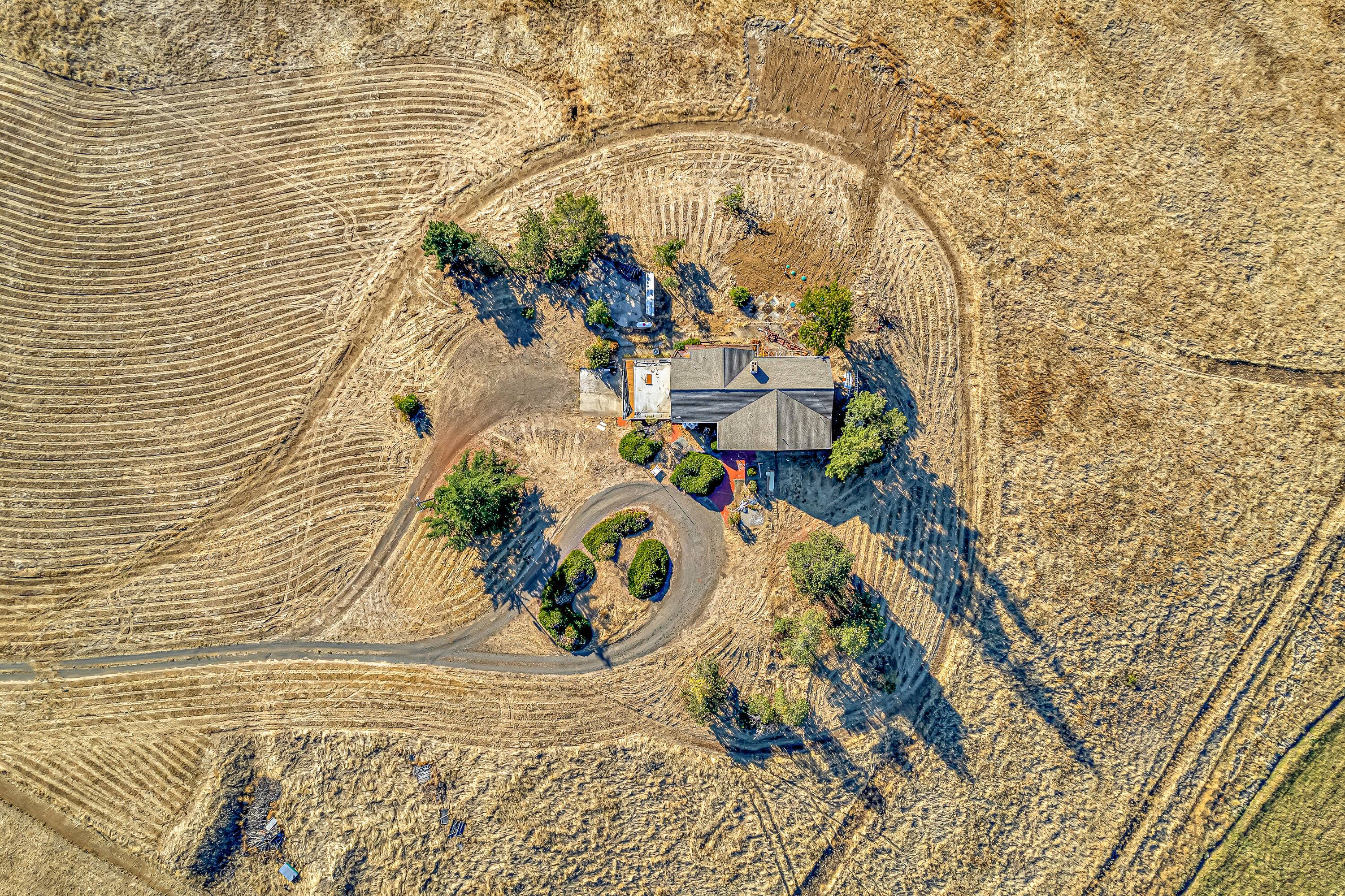 1209 North Valley View Road Ashland, OR 97520 - Photo 3 of 37 1209 N Valley View Road