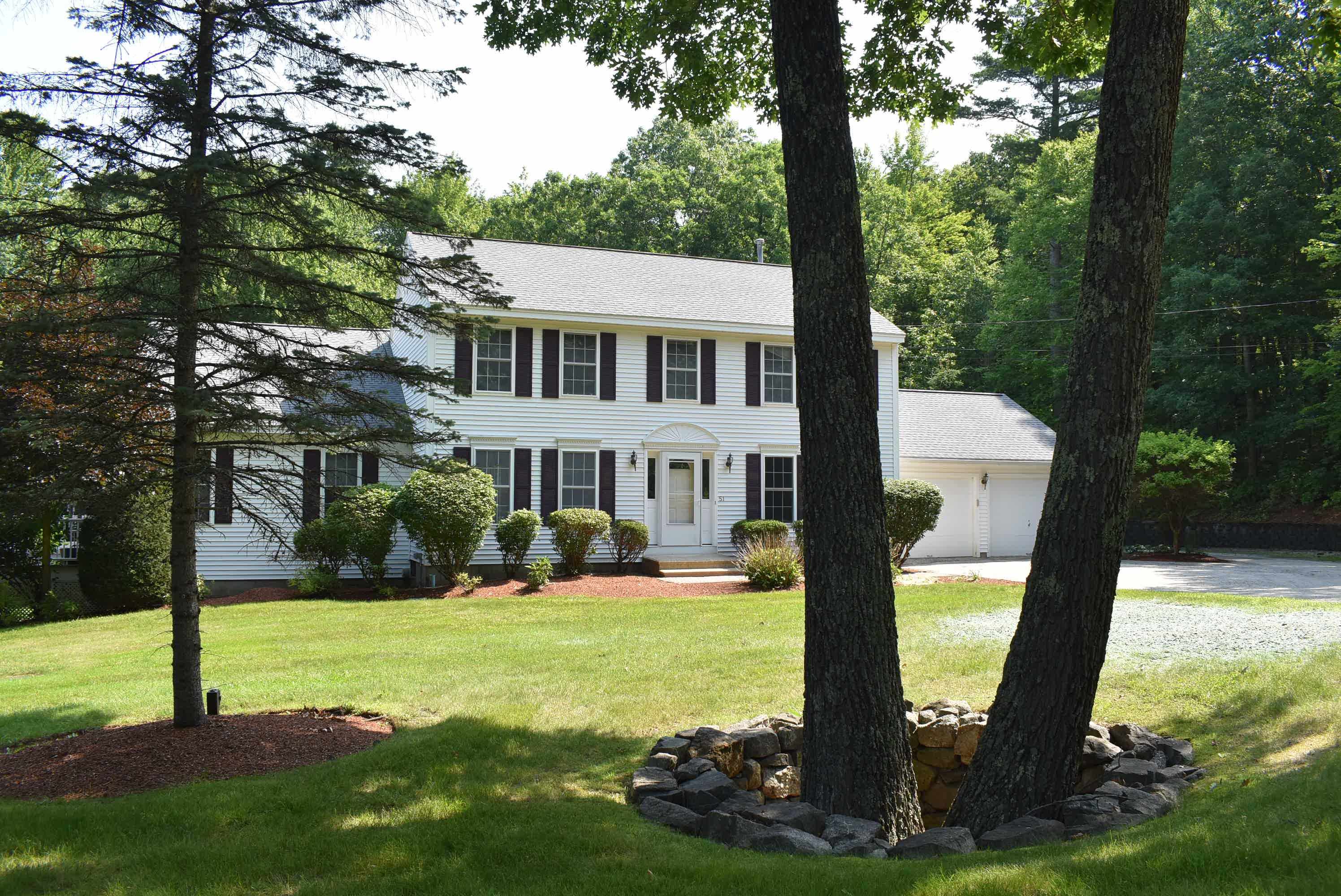 51 Westview Road Brookline, NH 03033 - Photo 2 of 29