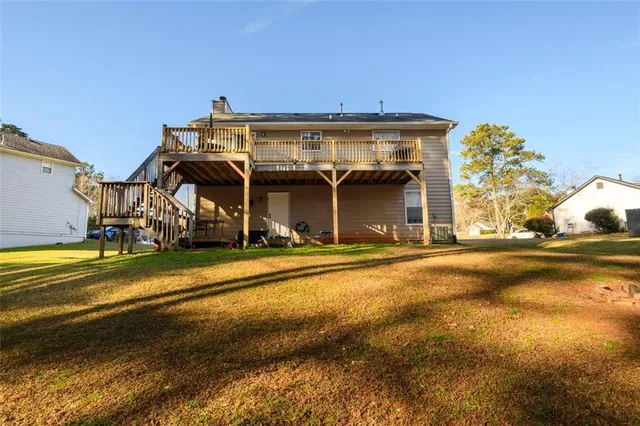 a view of an ocean house and outdoor space