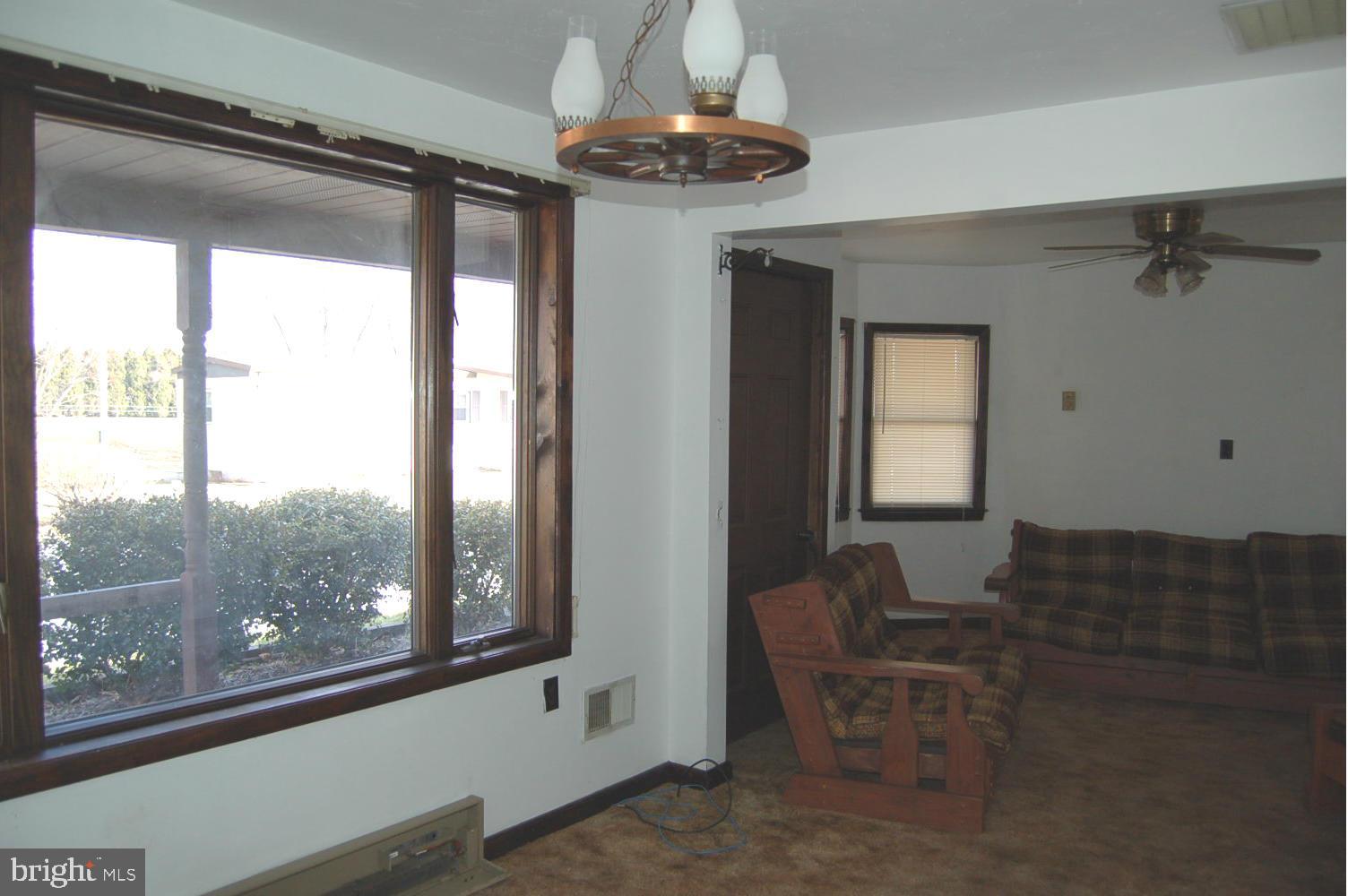 76 Two Taverns Road Gettysburg, PA 17325 - Photo 23 of 28 Dining Room