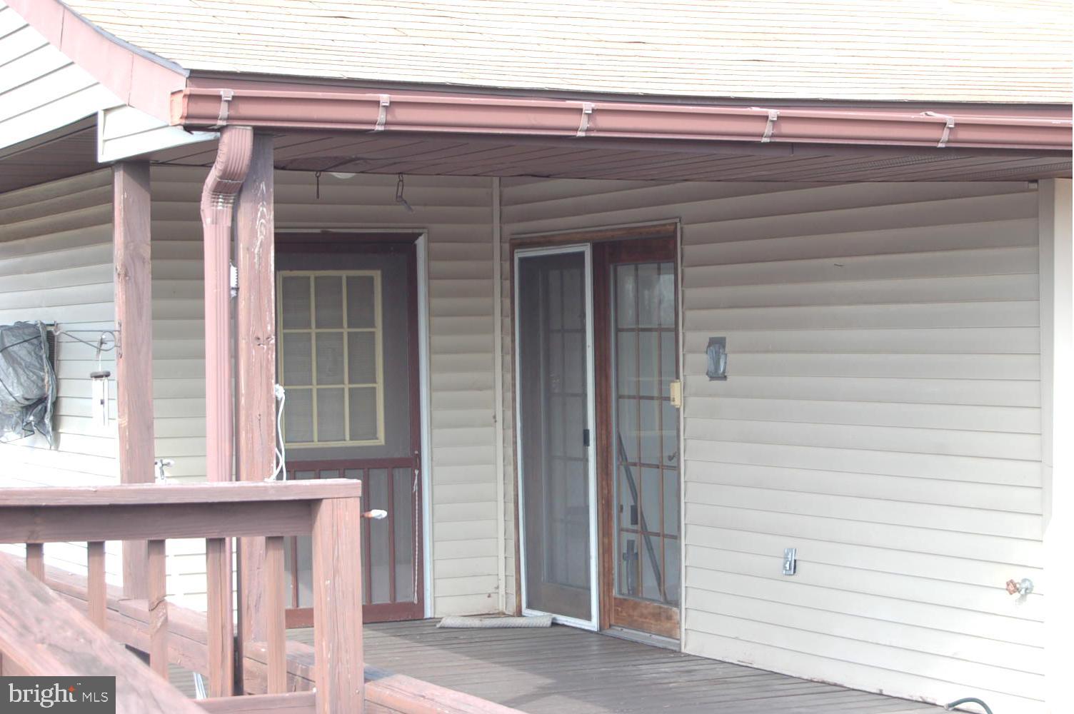 76 Two Taverns Road Gettysburg, PA 17325 - Photo 24 of 28 Covered deck