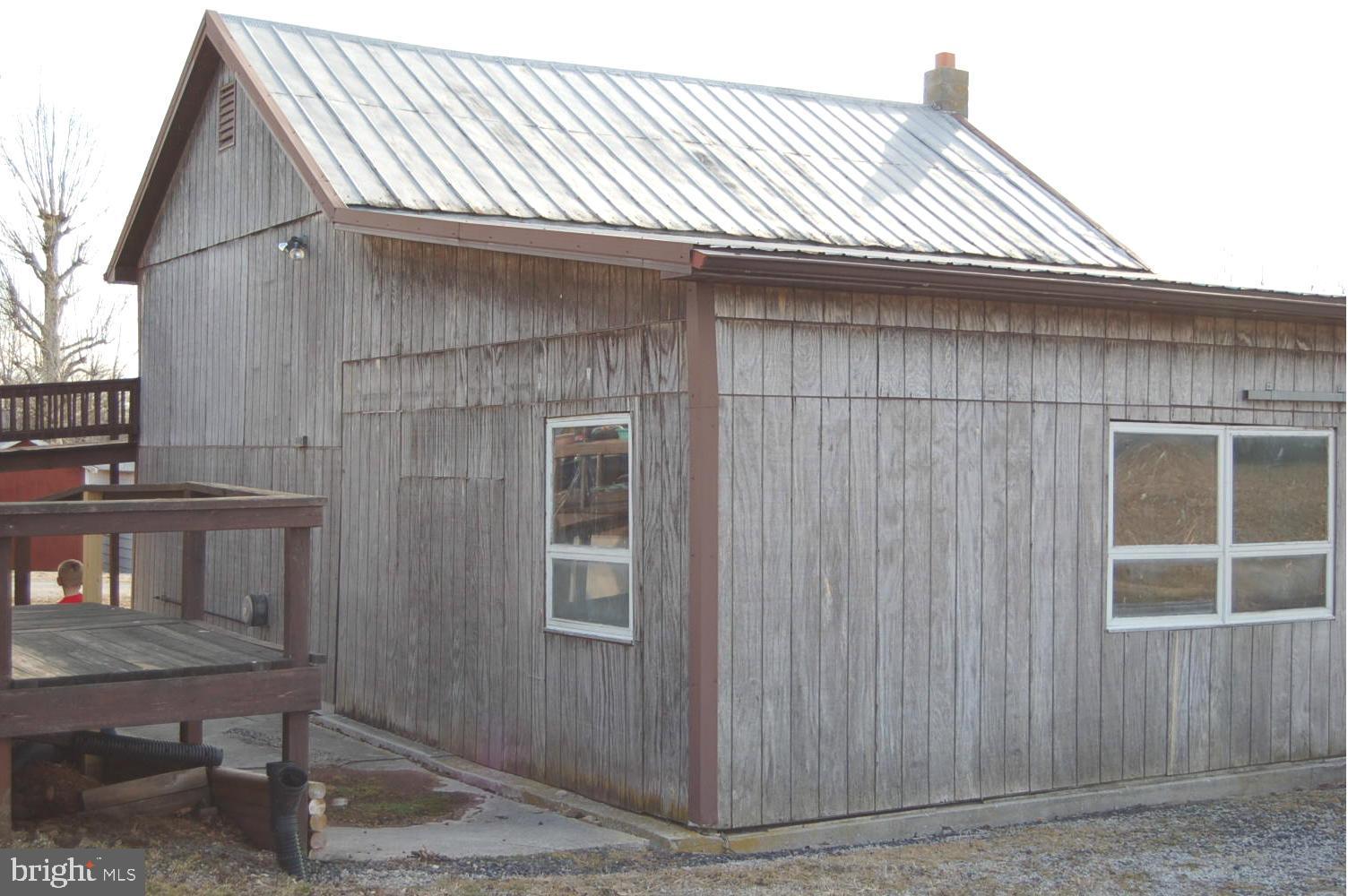 76 Two Taverns Road Gettysburg, PA 17325 - Photo 27 of 28 workshop