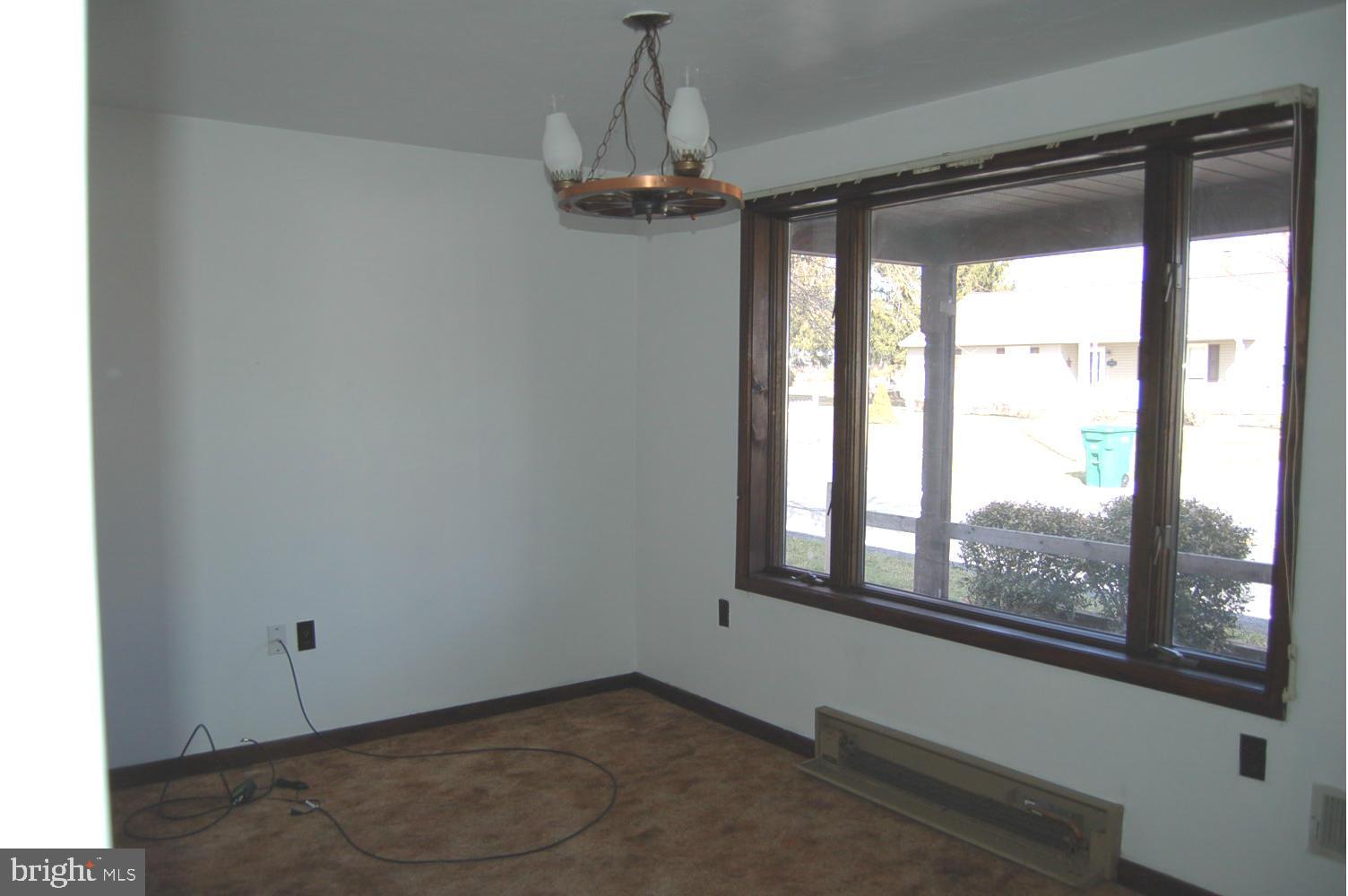76 Two Taverns Road Gettysburg, PA 17325 - Photo 10 of 28 Dining Room L off Living Room