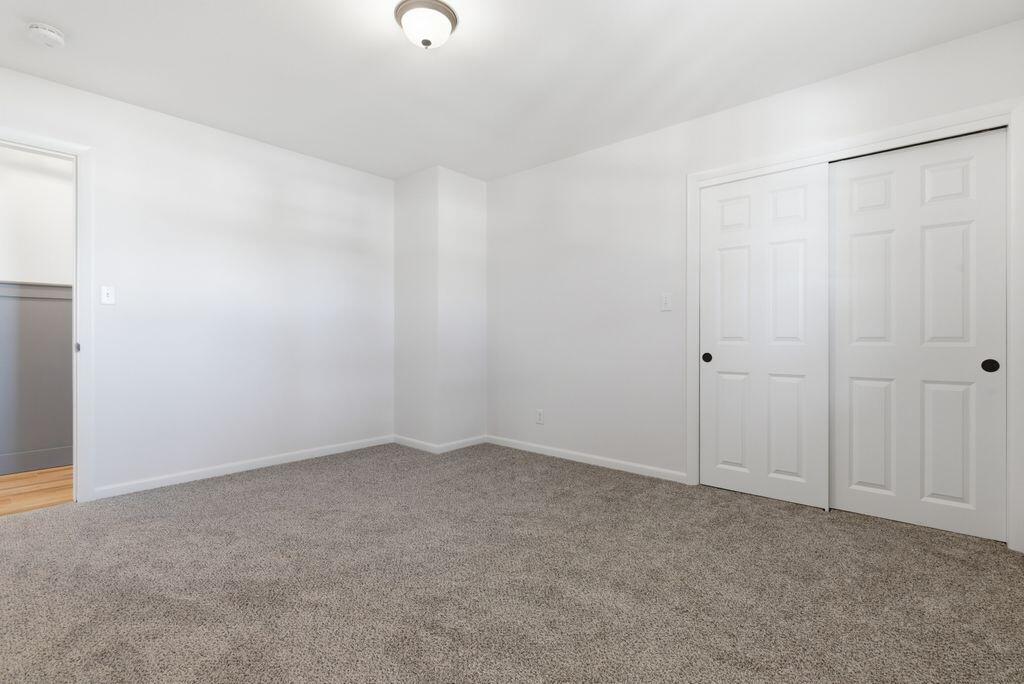 675 Sabattus Street Lewiston, ME 04240 - Photo 17 of 43 20_DSC07371