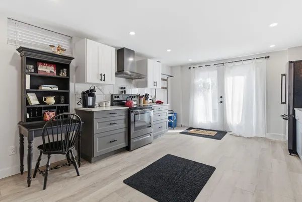 $478,999 | 675 Sabattus Street, Lewiston, ME 04240