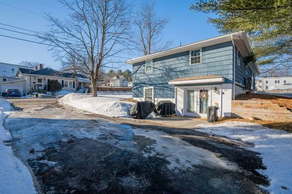 $478,999 | 675 Sabattus Street, Lewiston, ME 04240