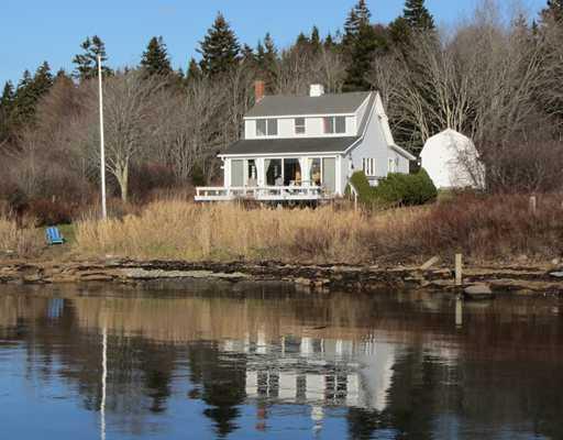 85 Huppers Road Tenants Harbor, ME 04860 - Photo 1 of 24 Exterior Front.