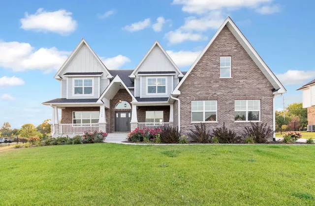 $1,150,990 | 12744 Caruso Court, Lemont, IL 60439