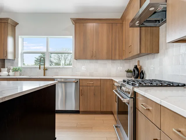 $1,150,990 | 12744 Caruso Court, Lemont, IL 60439