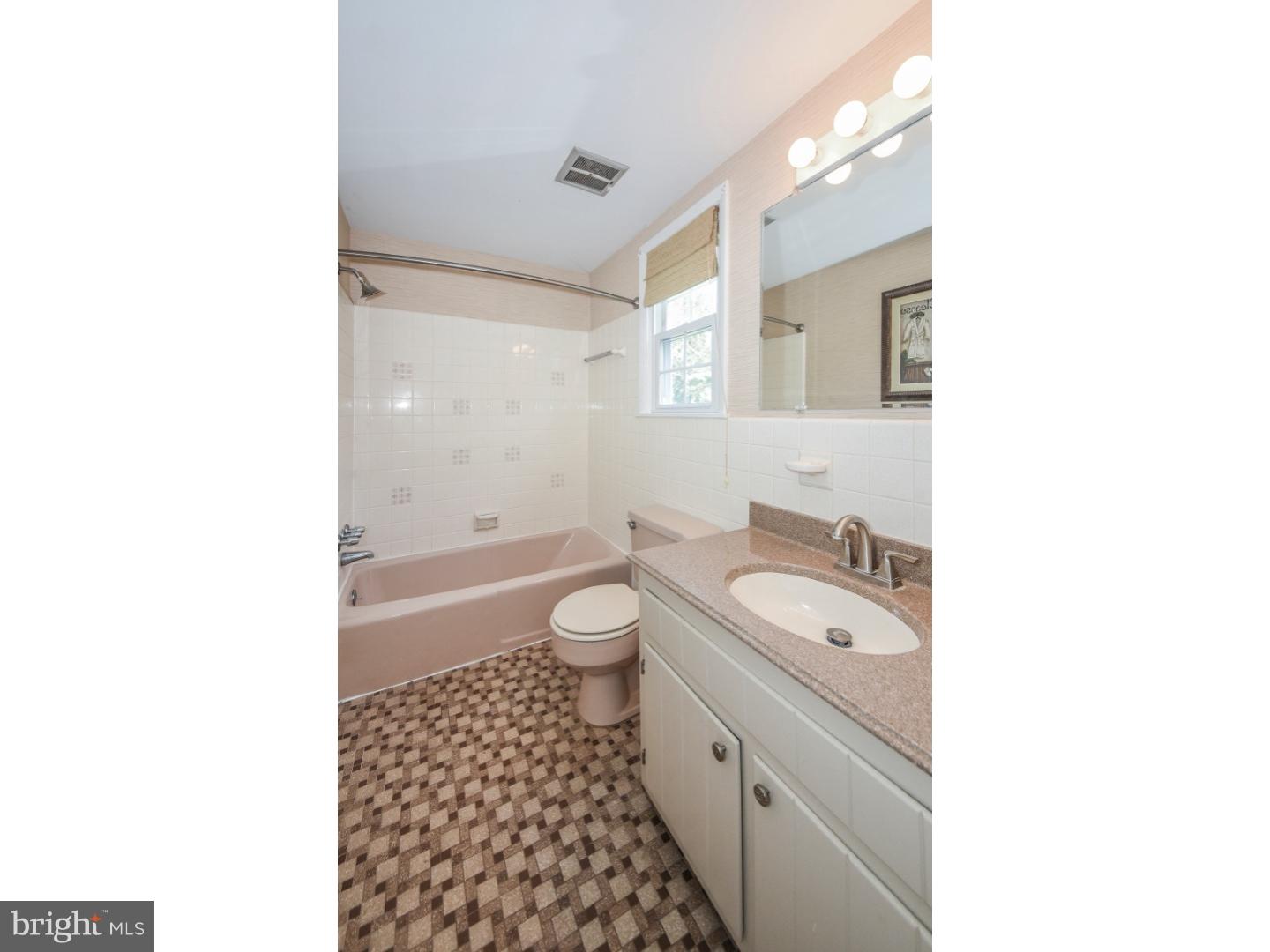 202 Fairway Road Ambler, PA 19002 - Photo 20 of 25 Bathroom