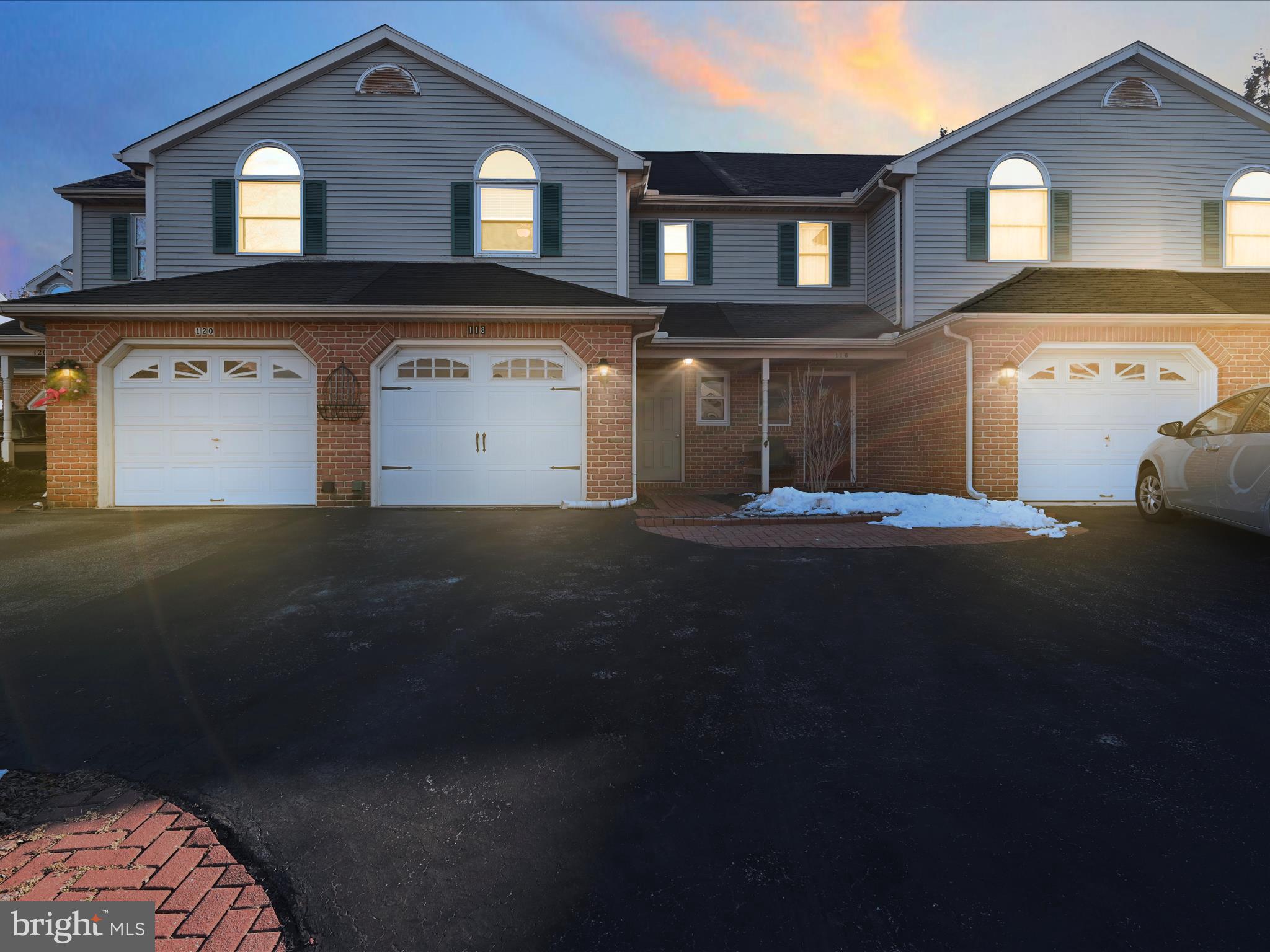 118 Pepperton Court Lititz, PA 17543 - Photo 4 of 34 Twilight