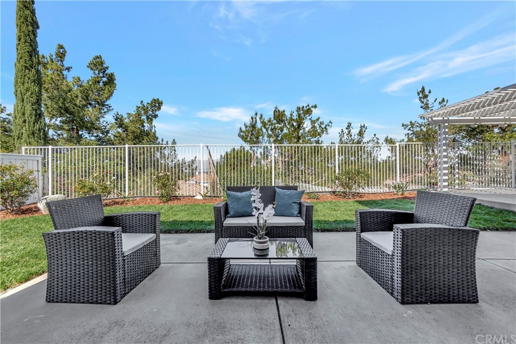 3171 Diamond View Street Corona, CA 92882 - Photo 22 of 59