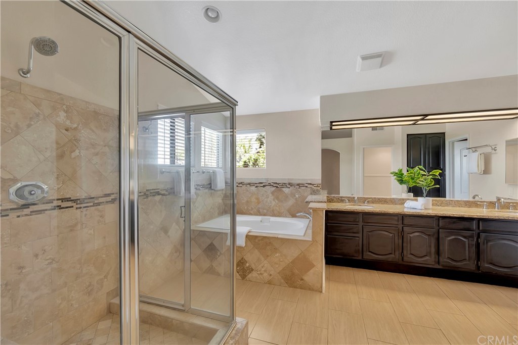 3171 Diamond View Street Corona, CA 92882 - Photo 35 of 59