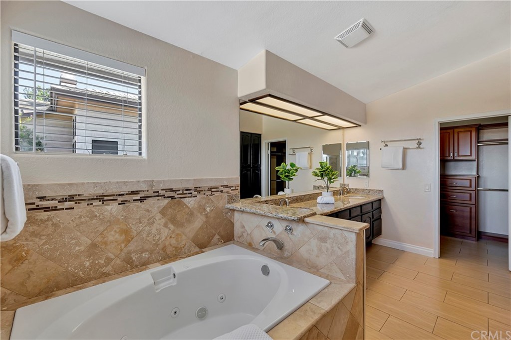 3171 Diamond View Street Corona, CA 92882 - Photo 36 of 59