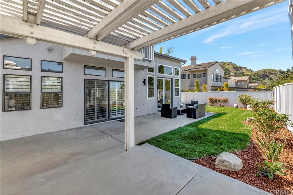 3171 Diamond View Street Corona, CA 92882 - Photo 47 of 59